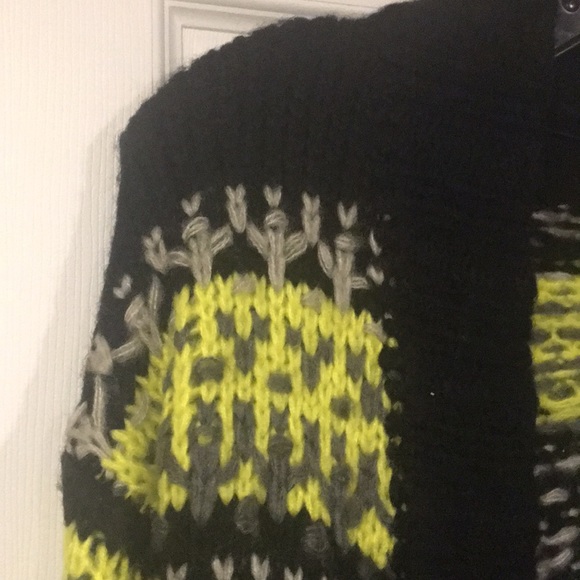 J&J MultiColor Long Sleeve Comfy Sweater - Picture 6 of 13